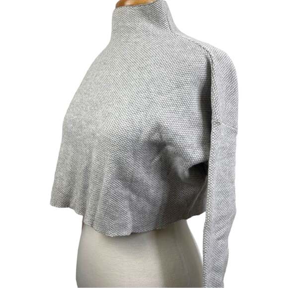 cynthia rowley mockneck cropped sweater- size m -grey - Picture 2 of 6